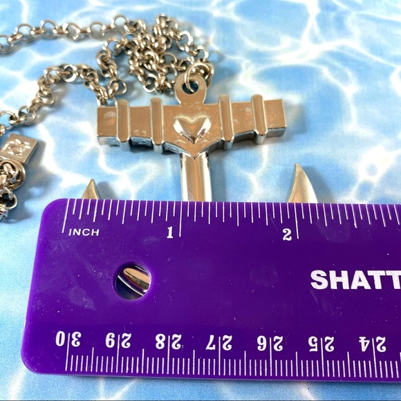 Large silver-tone Anchor pendant necklace sailor pinup - Picture 5 of 5